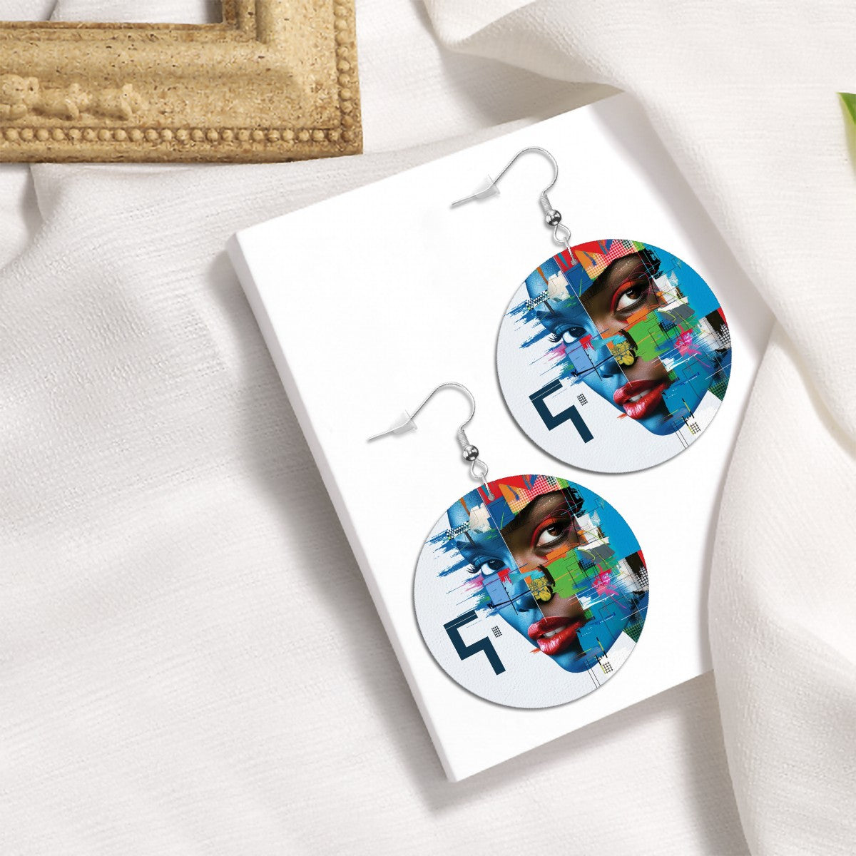Leather Round Earrings - Velvet's View