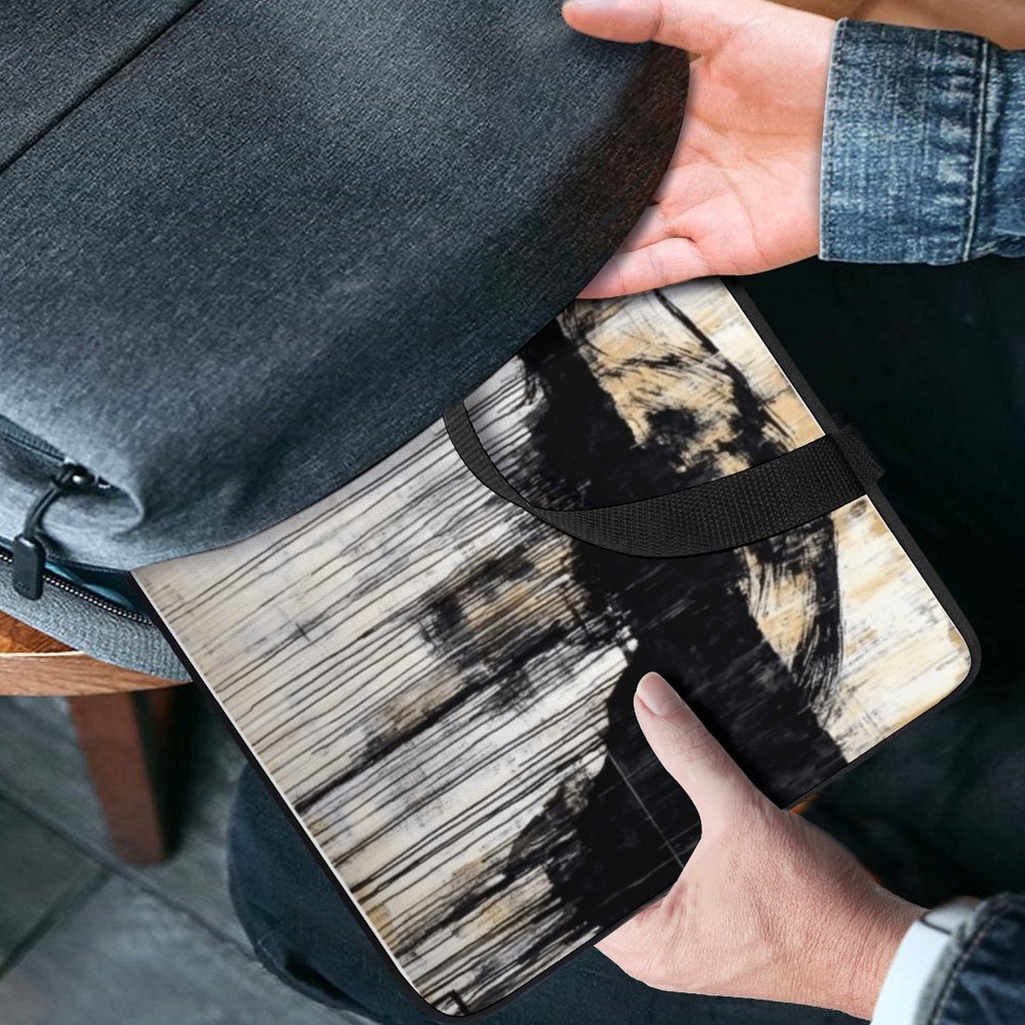 Laptop Bag - Black Girl Art - Velvet’s View - Artistic Laptop Covers Collection - Laptop Bag (Multiple Sizes) #2054